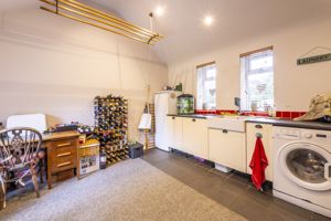 Photo 16- click for photo gallery